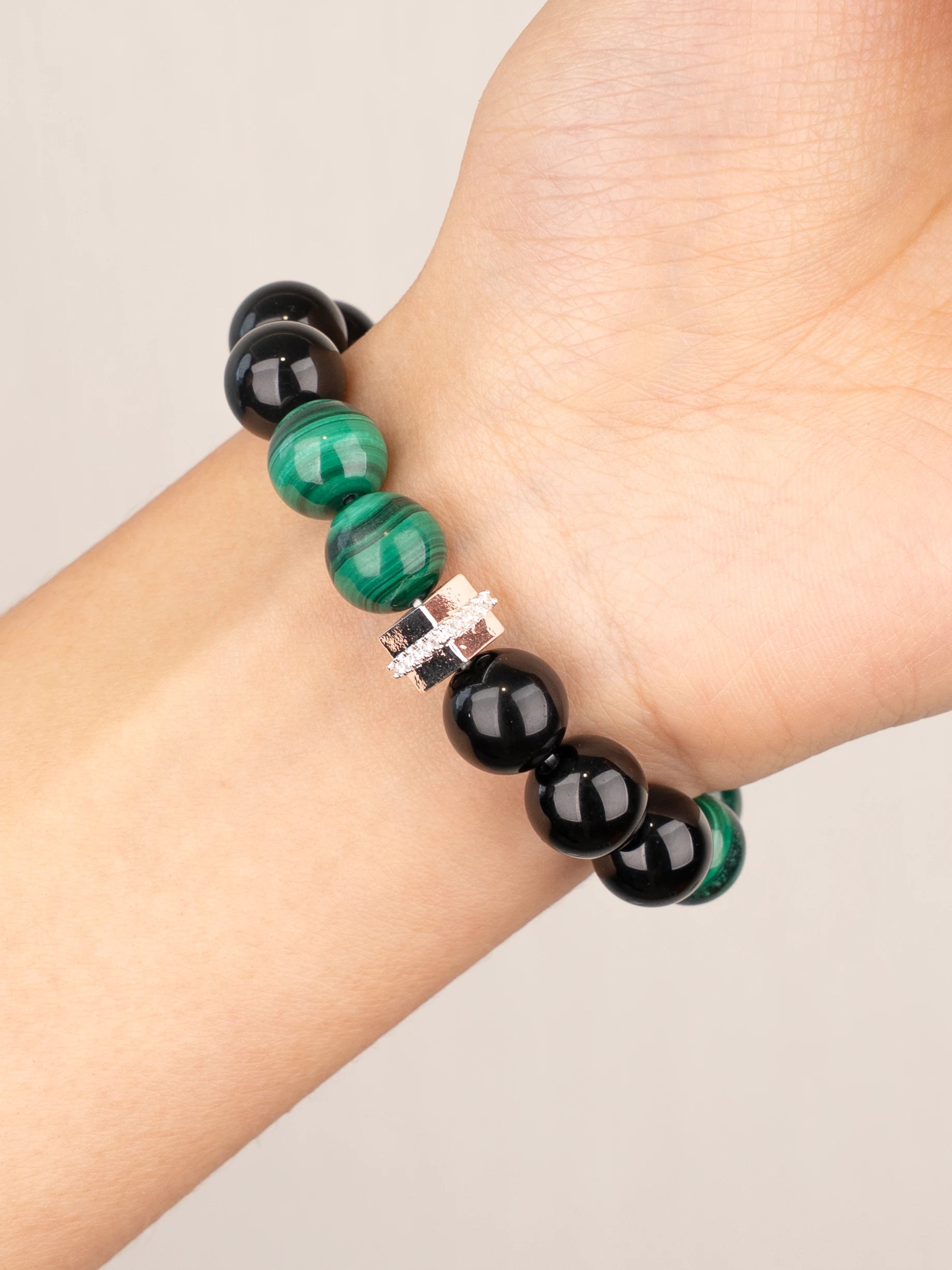SENLLY Forest Guard - Handmade Malachite & Black Agate Bracelet, Natural Stone Beaded Stretch Jewelry for Strength & Balance