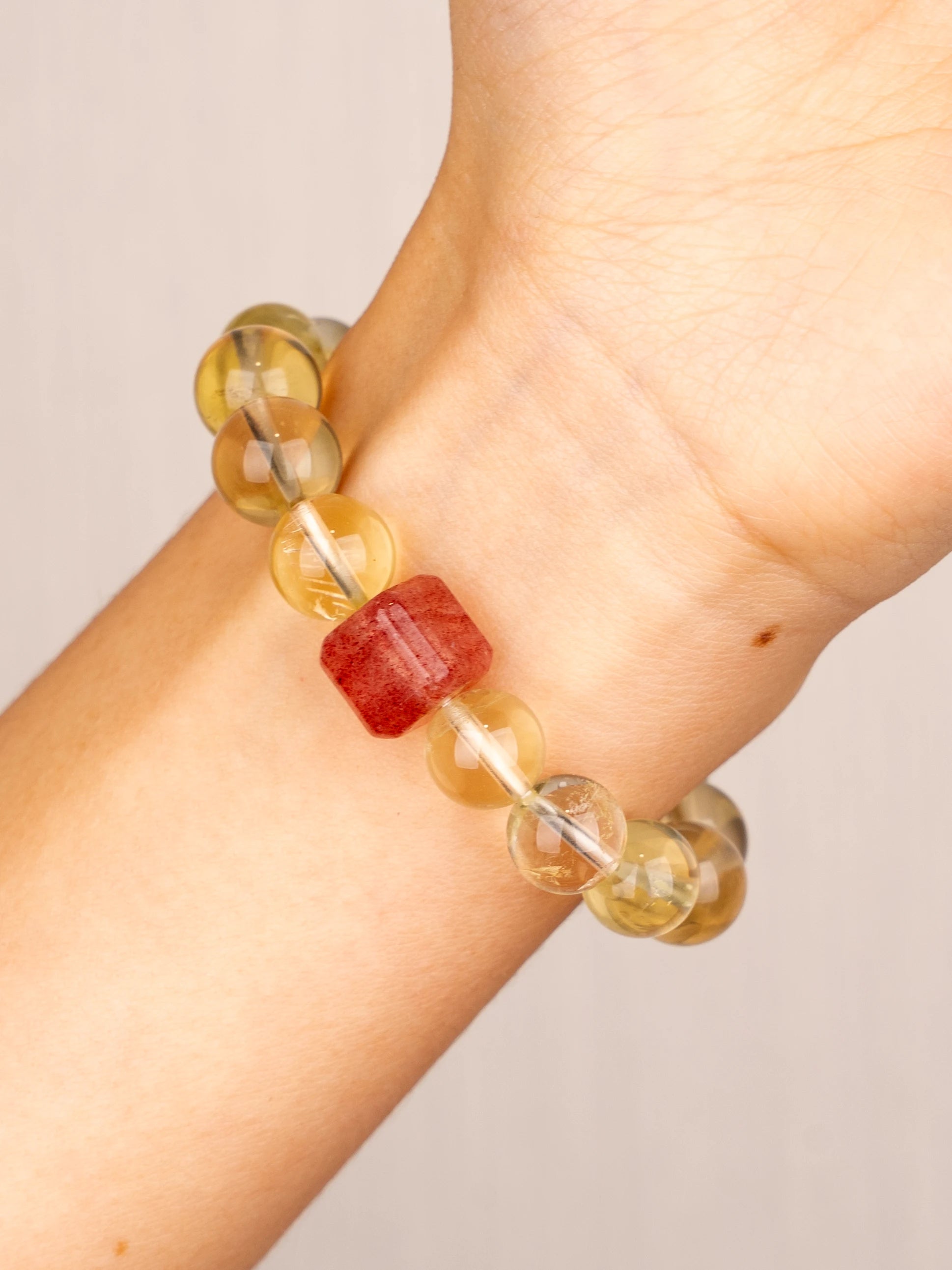 SENLLY Golden Dew - Beaded Stretch Bracelet with Lemon Quartz & Strawberry Quartz, Handcrafted Natural Stone Jewelry for Clarity, Warmth & Balance