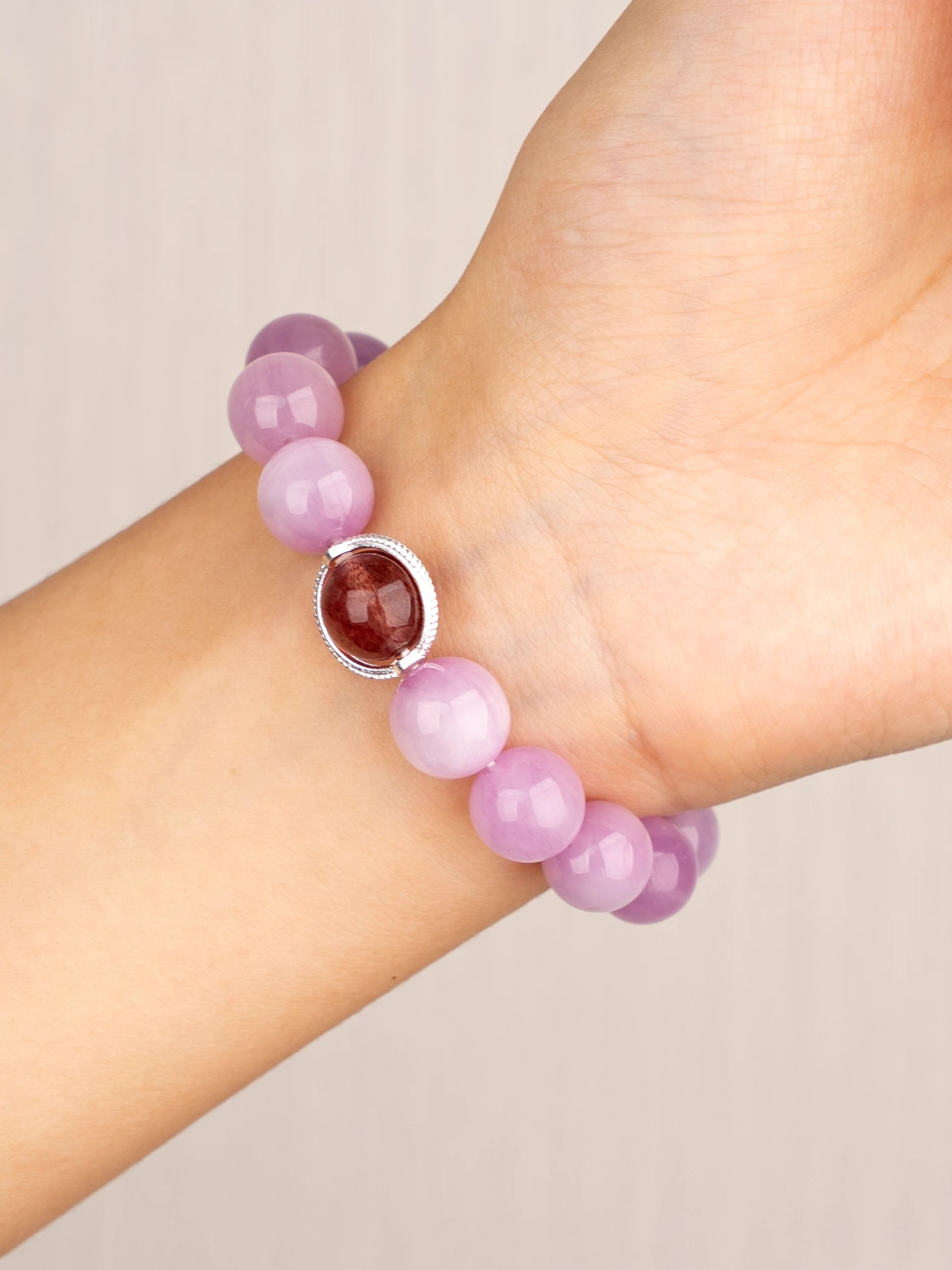 SENLLY Blush Daydream - Beaded Stretch Bracelet with Natural Kunzite, Clear Quartz & Strawberry Quartz, Handcrafted Natural Stone Jewelry for Calm, Love & Emotional Harmony