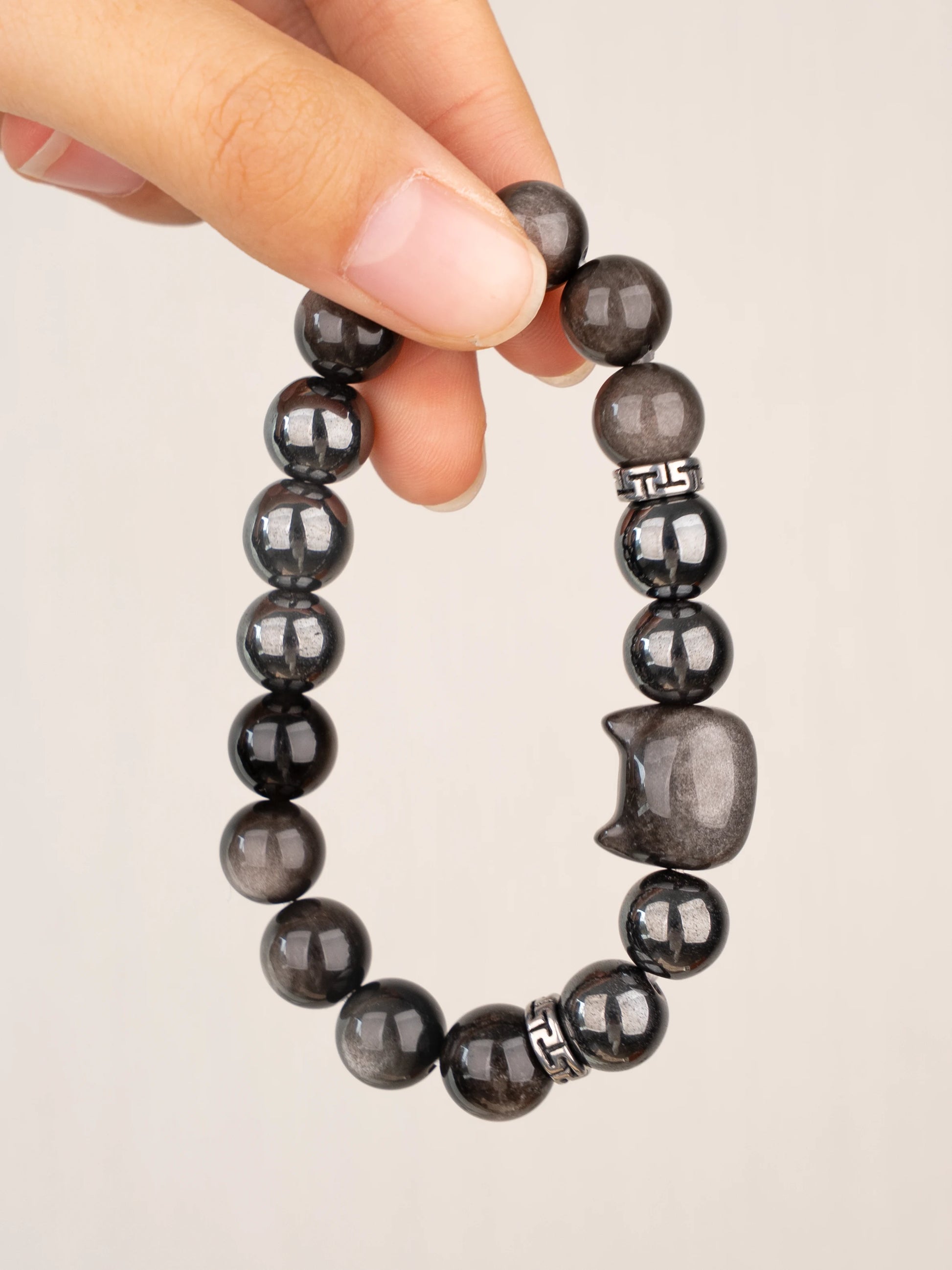 SENLLY Steel Shadow Guardian - Beaded Stretch Bracelet with Silver Obsidian, Hematite & Cat Head Carving, Handmade Natural Stone Jewelry for Protection, Focus & Balance