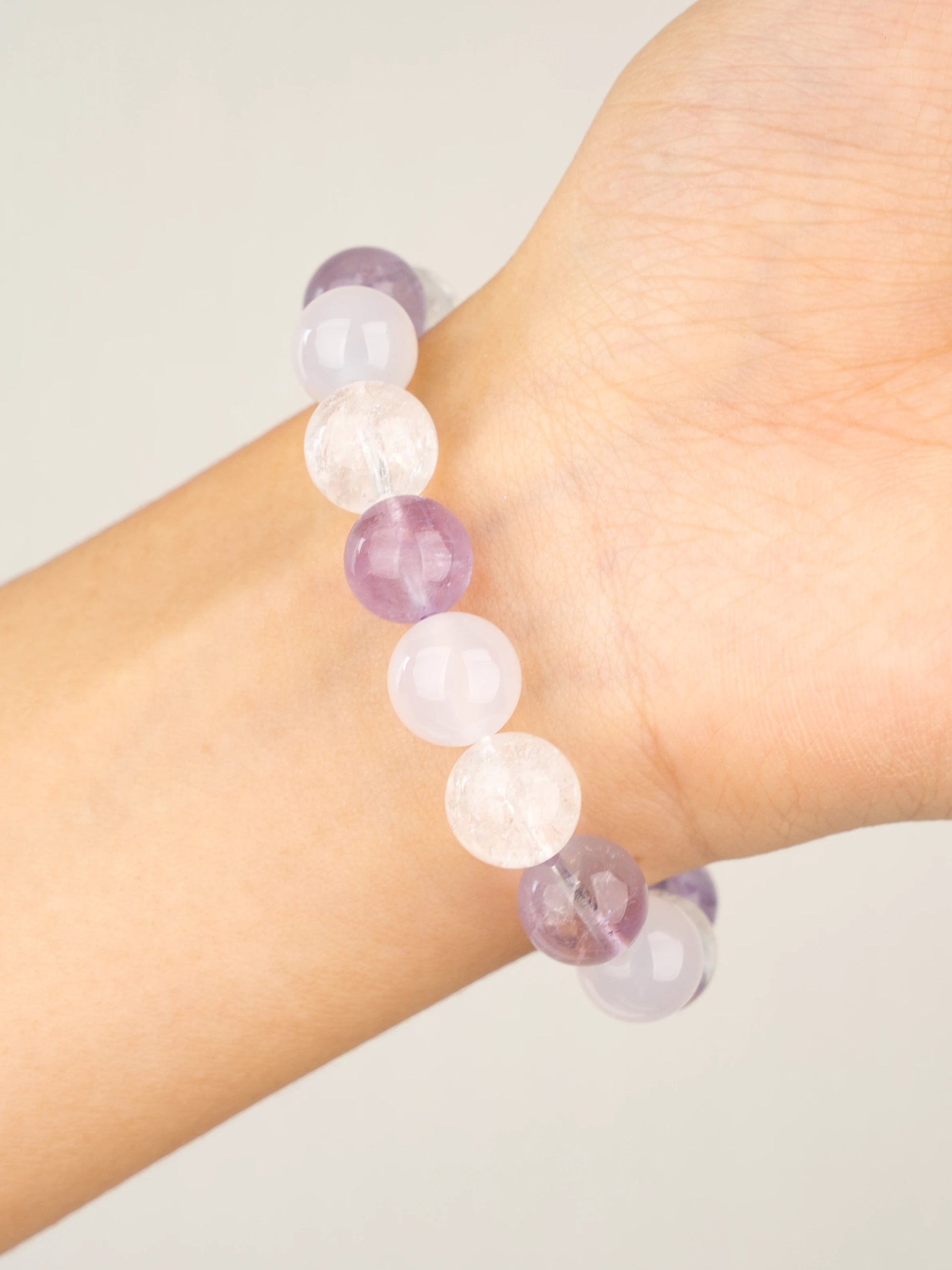 SENLLY Soft Clarity - Beaded Stretch Bracelet with Lavender Amethyst, Azeztulite & White Agate, Handcrafted Natural Stone Jewelry for Calm, Balance & Clarity