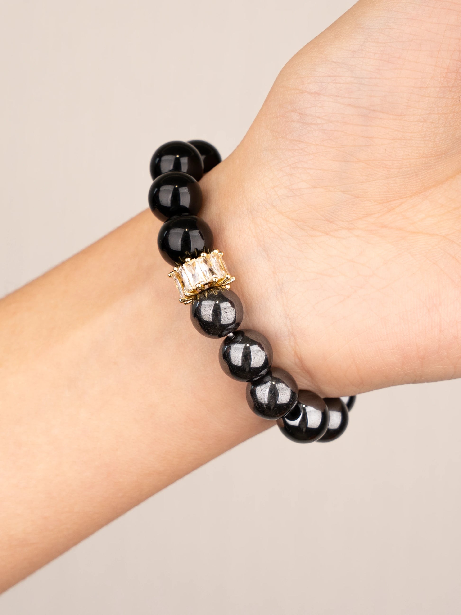 SENLLY Ironbound Focus - Beaded Stretch Bracelet with Hematite & Black Agate, Handmade Natural Stone Jewelry for Strength, Clarity & Grounded Confidence