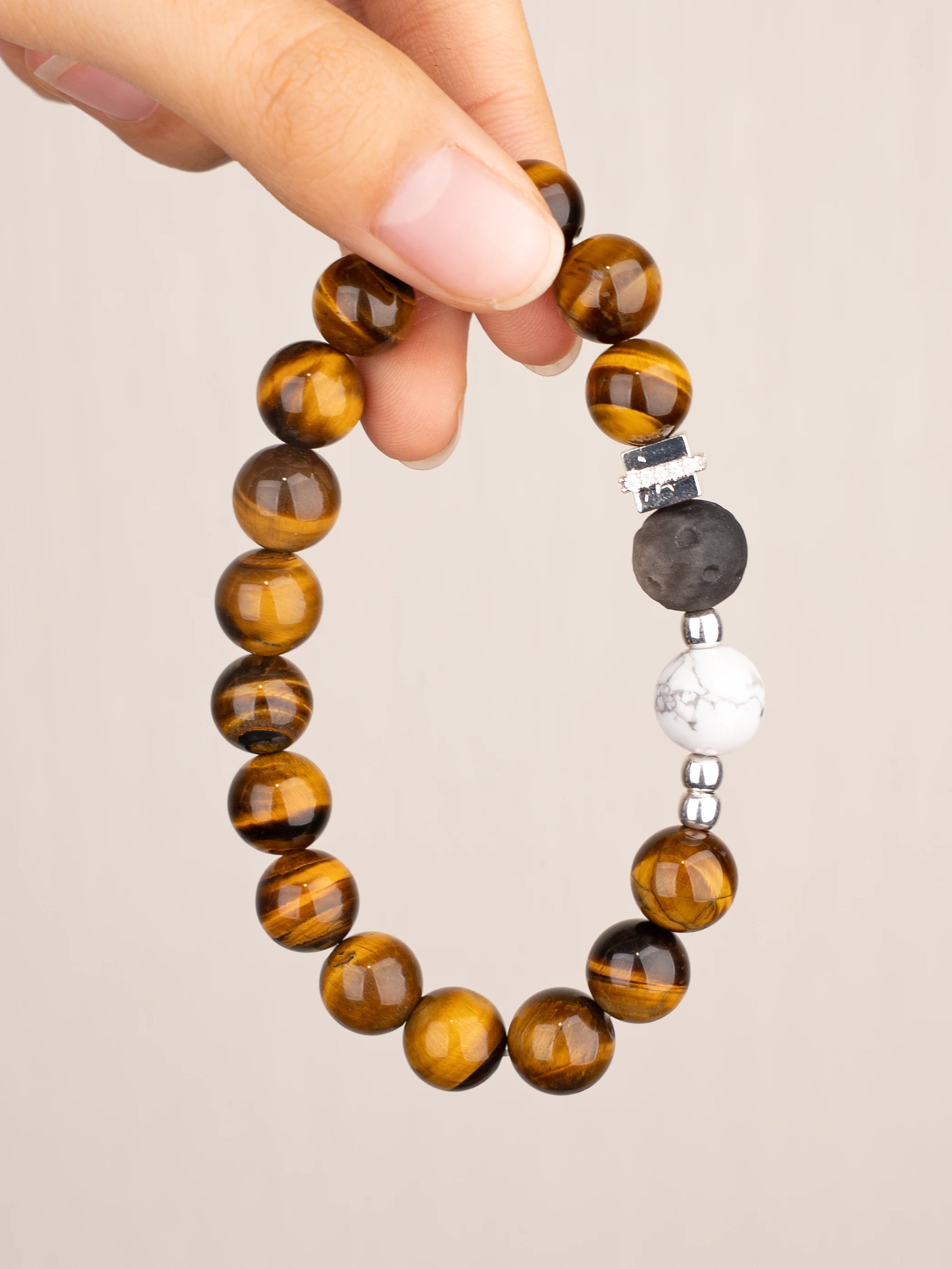 SENLLY Golden Vanguard - Beaded Stretch Bracelet with Natural Tiger Eye, Silver Obsidian & Howlite, Handcrafted Natural Stone Jewelry for Strength, Confidence & Grounding
