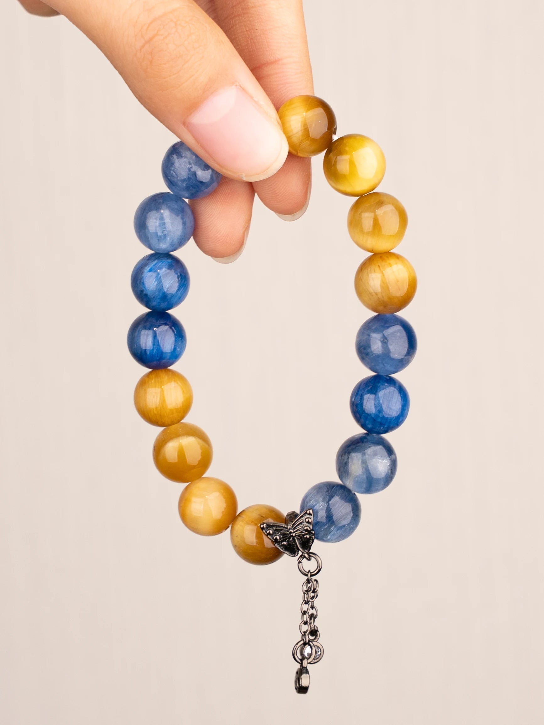 SENLLY Solar Current - Beaded Stretch Bracelet with Natural Kyanite & Gold Tiger Eye, Handcrafted Natural Stone Jewelry for Strength, Focus & Vitality