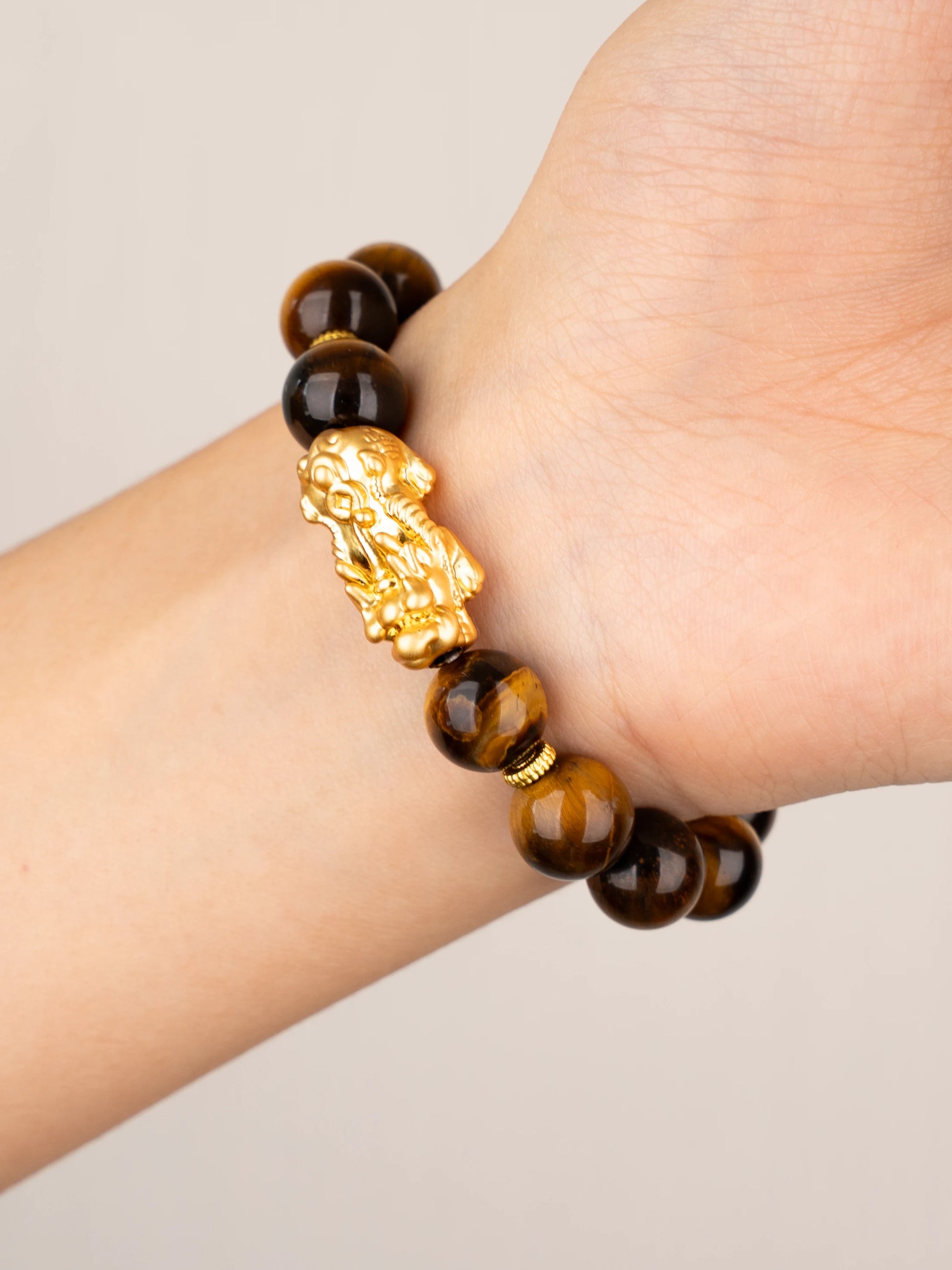 SENLLY Golden Focus - Beaded Stretch Bracelet with Tiger Eye & Brass Pixiu, Handmade Natural Stone Jewelry for Confidence, Balance & Grounding