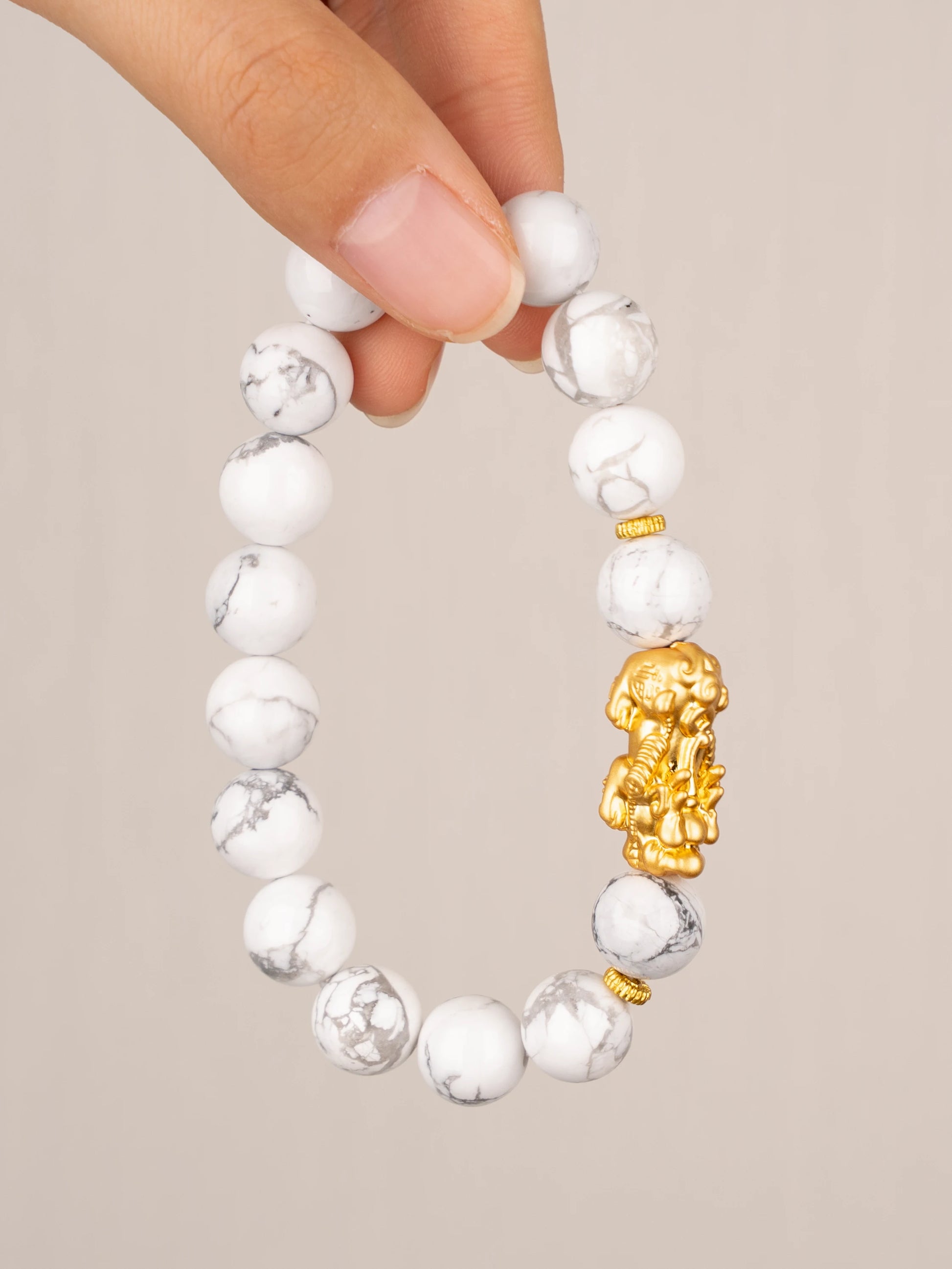SENLLY Marble Calm - Beaded Stretch Bracelet with Howlite & Brass Pixiu Charm, Handmade Natural Stone Jewelry for Calm, Balance & Clarity
