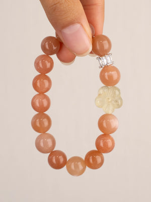 SENLLY Amber Bloom - Beaded Stretch Bracelet with Sunstone & Carved Flower Citrine, Handmade Natural Stone Jewelry for Warmth, Balance & Renewal