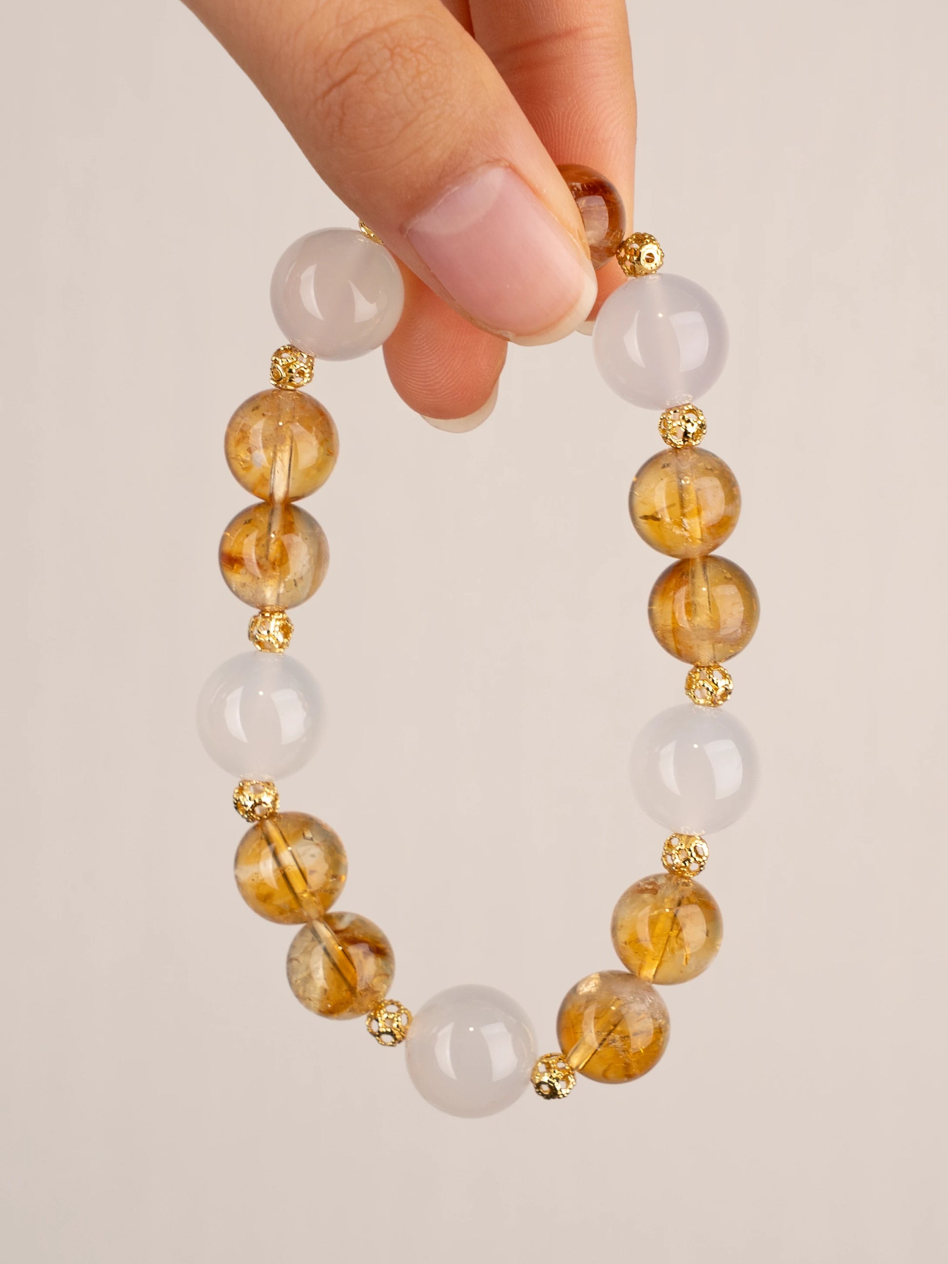 SENLLY Honey Glow - Beaded Stretch Bracelet with Natural Citrine & White Agate, Handcrafted Natural Stone Jewelry for Joy, Clarity & Positive Energy