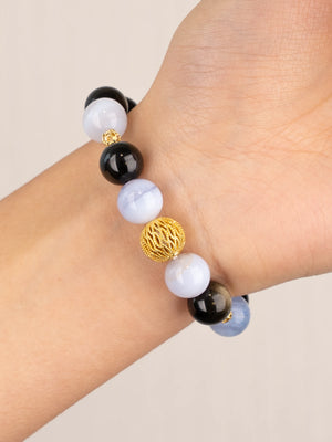SENLLY Frosted Wave - Beaded Stretch Bracelet with Blue Lace Agate & Black Agate, Handcrafted Natural Stone Jewelry with Gold Accents for Balance, Clarity & Modern Contrast