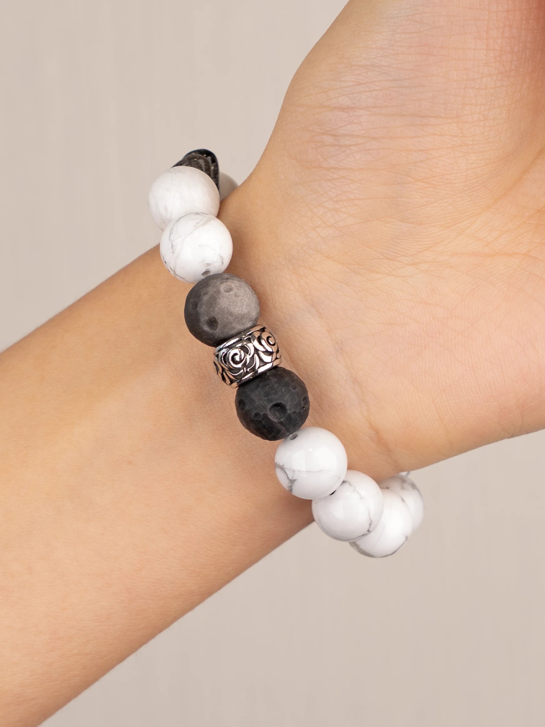 SENLLY Arctic Balance - Howlite & Silver Obsidian Bracelet, Handcrafted Natural Stone Jewelry for Calm Clarity & Modern Minimalism